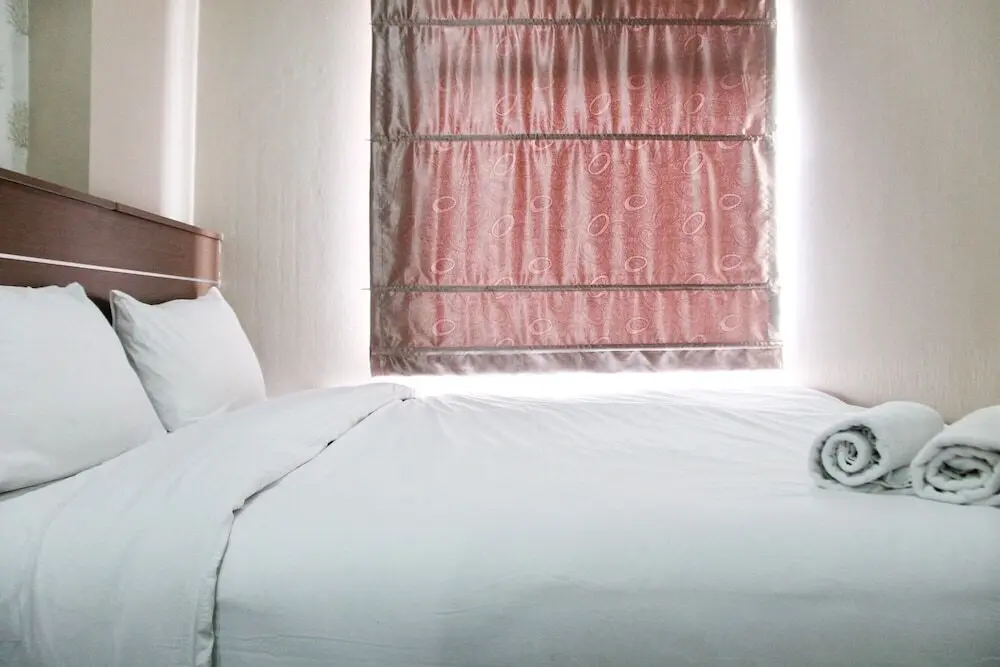 Джакарта: Clean and Cozy 2BR at Green Bay Apartment