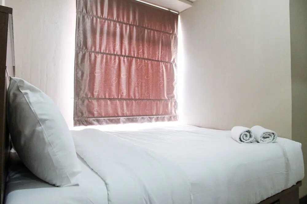 Джакарта: Clean and Cozy 2BR at Green Bay Apartment