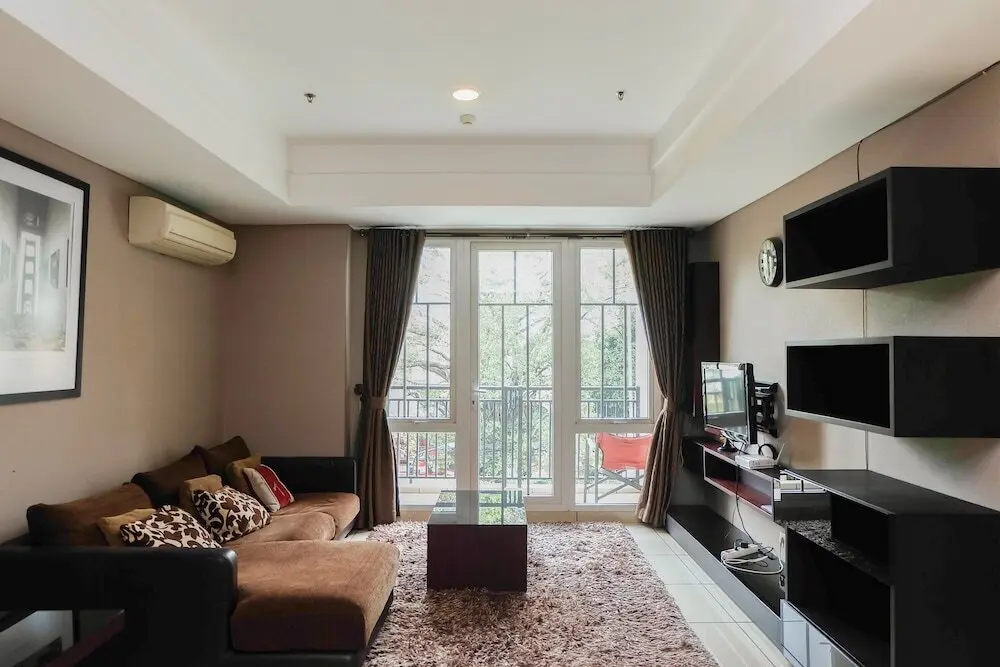 Джакарта: Spacious 1BR Apartment at 1 @ Cik Ditiro Apartment