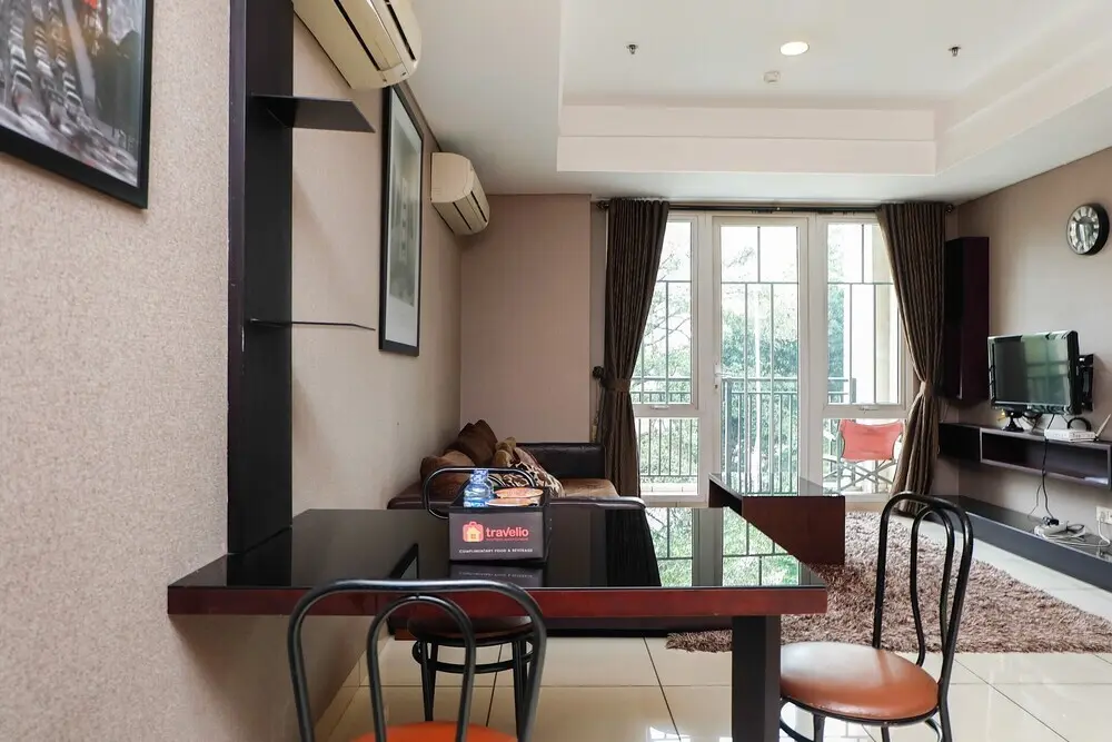 Джакарта: Spacious 1BR Apartment at 1 @ Cik Ditiro Apartment