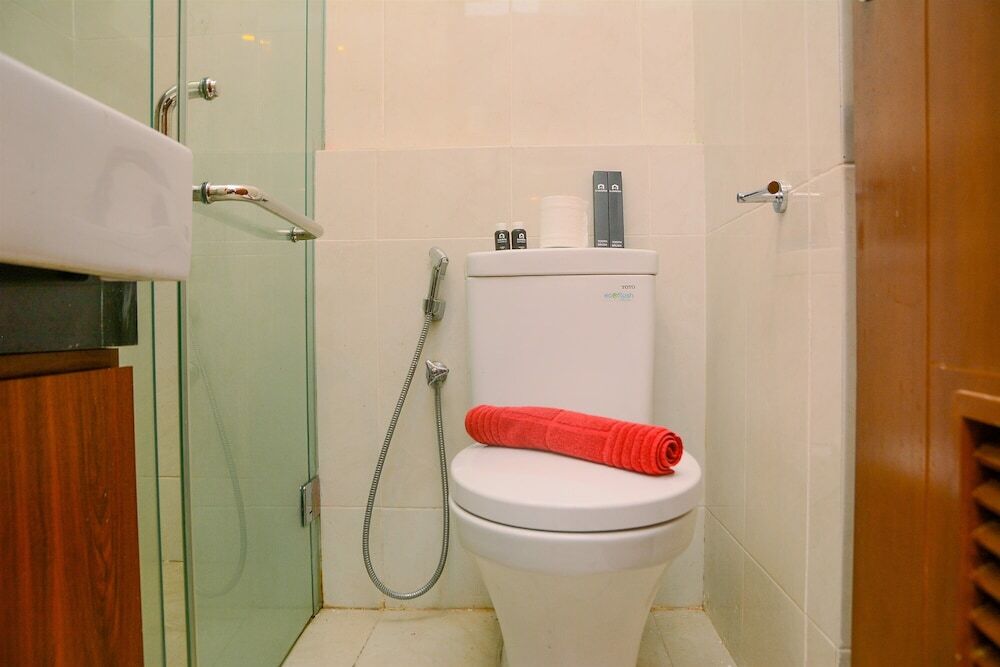 Джакарта: Strategic Studio Apartment at Capitol Park Residence