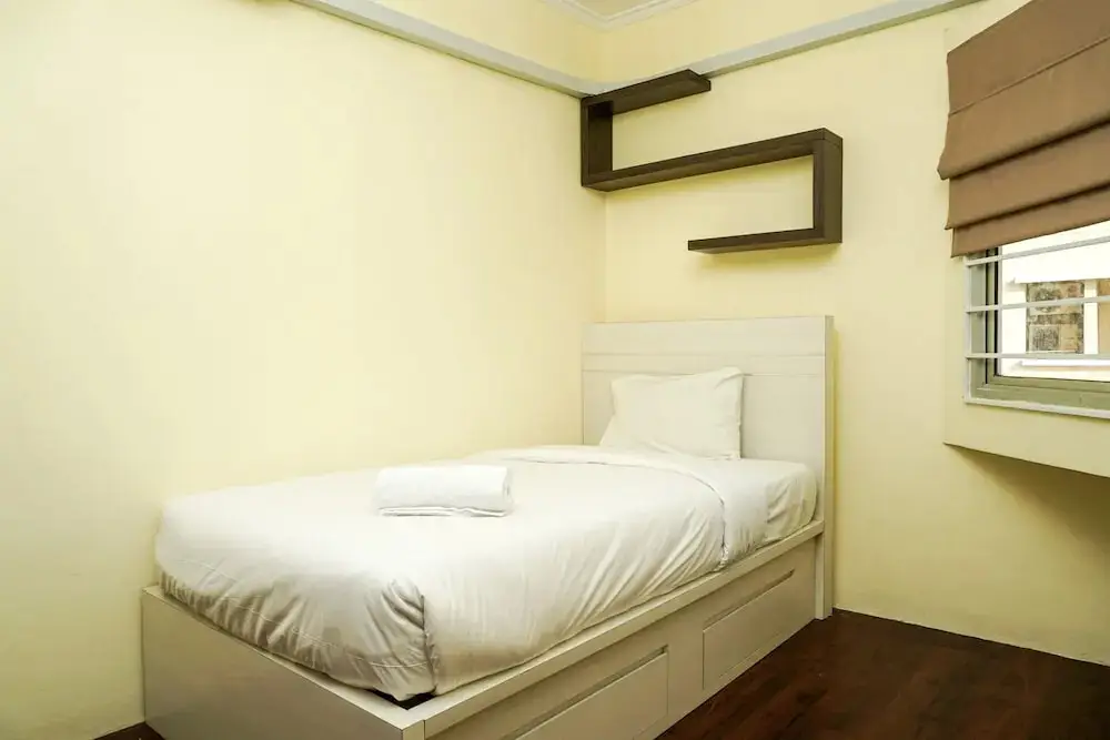Comfy 3BR Apartment at Mediterania Gajah Mada — фото 1