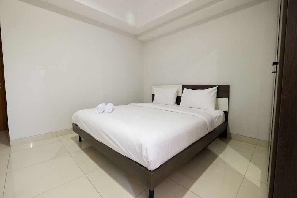 Джакарта: 1BR with City View @ The Mansion Kemayoran Apartment