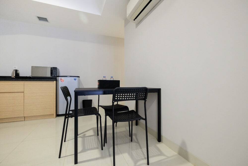 Джакарта: Stylish 2BR @ The Mansion Kemayoran Apartment