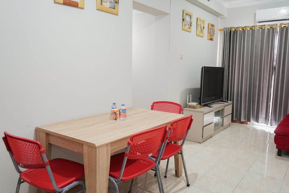 Джакарта: Relaxing 2BR with City View at Grand Palace Kemayoran Apartment