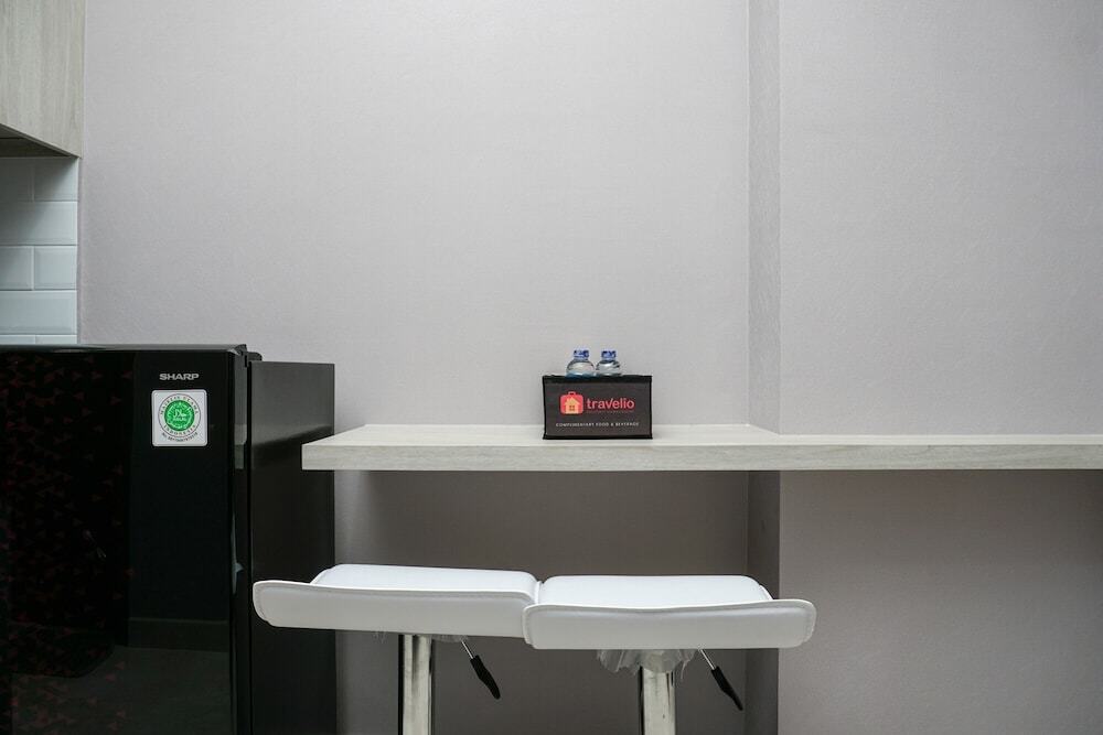 Джакарта: Cozy 1BR at Puri Orchard Apartment