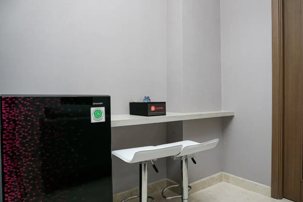 Джакарта: Cozy 1BR at Puri Orchard Apartment