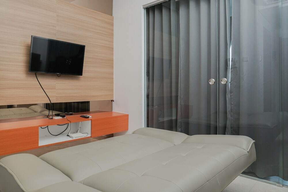 Джакарта: Pleasant 1br Apartment at Puri Orchard