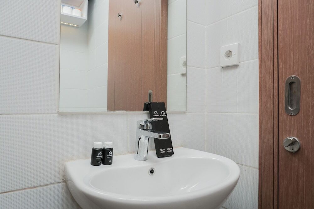 Джакарта: Pleasant 1br Apartment at Puri Orchard