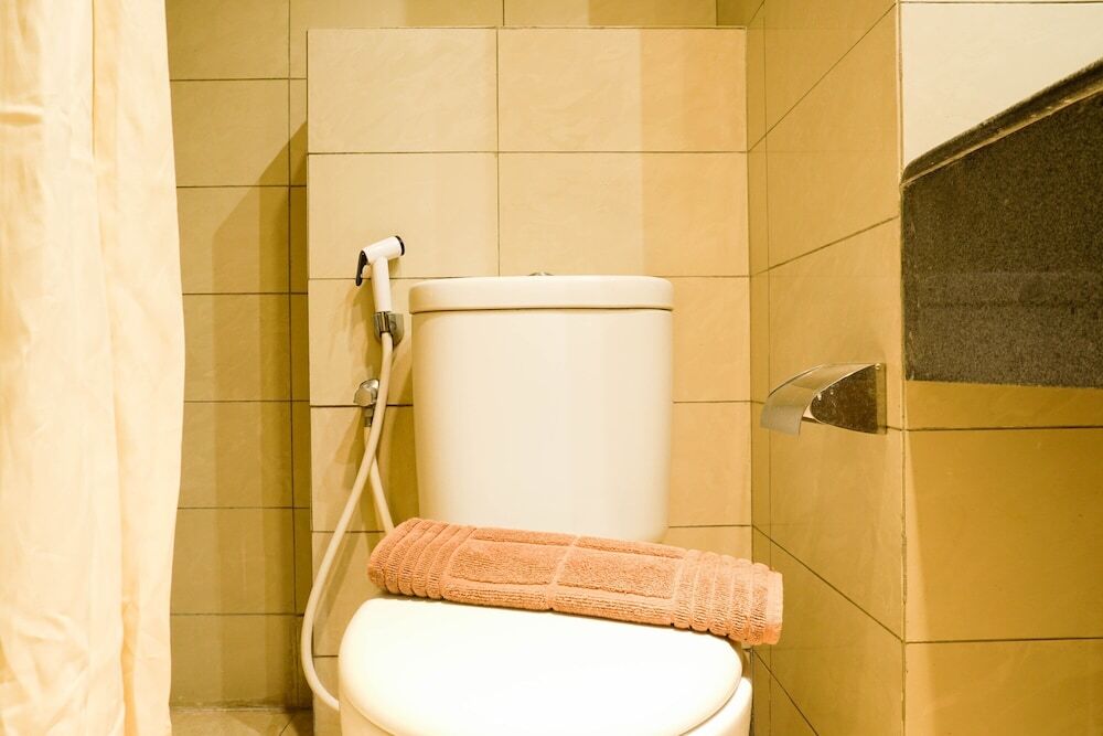 Джакарта: Spacious Studio at Pasar Baru Mansion Apartment