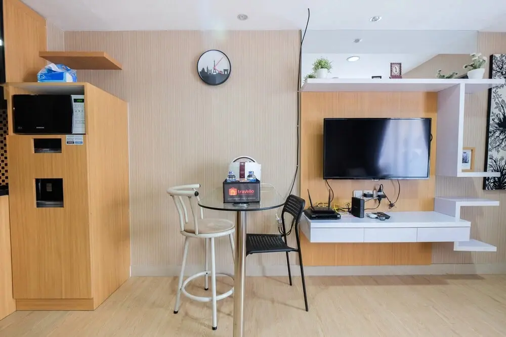 Джакарта: Elegant Studio The Hive Tamansari Apartment
