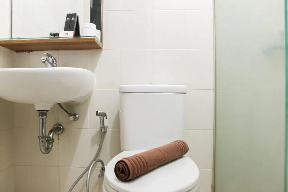 Джакарта: Spacious 3BR @ Cervino Village Apartment By Travelio
