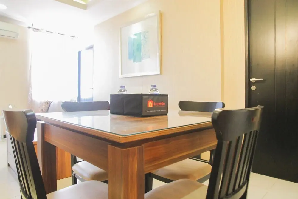 Джакарта: Spacious 3BR @ Cervino Village Apartment By Travelio