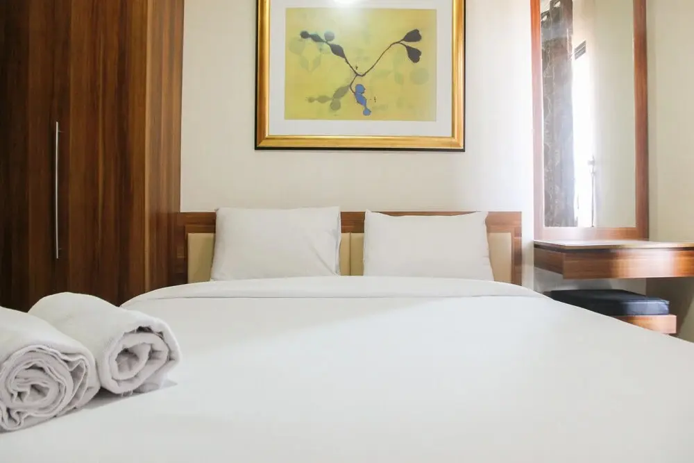 Джакарта: Spacious 3BR @ Cervino Village Apartment By Travelio