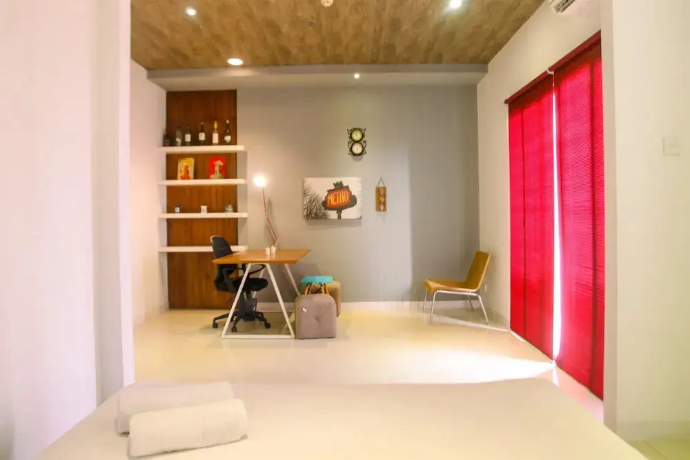 Джакарта: Modern 2BR Cervino Village Apartment