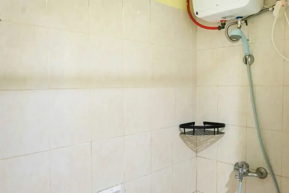 Джакарта: Cozy and Modern 1BR Green Central City Apartment