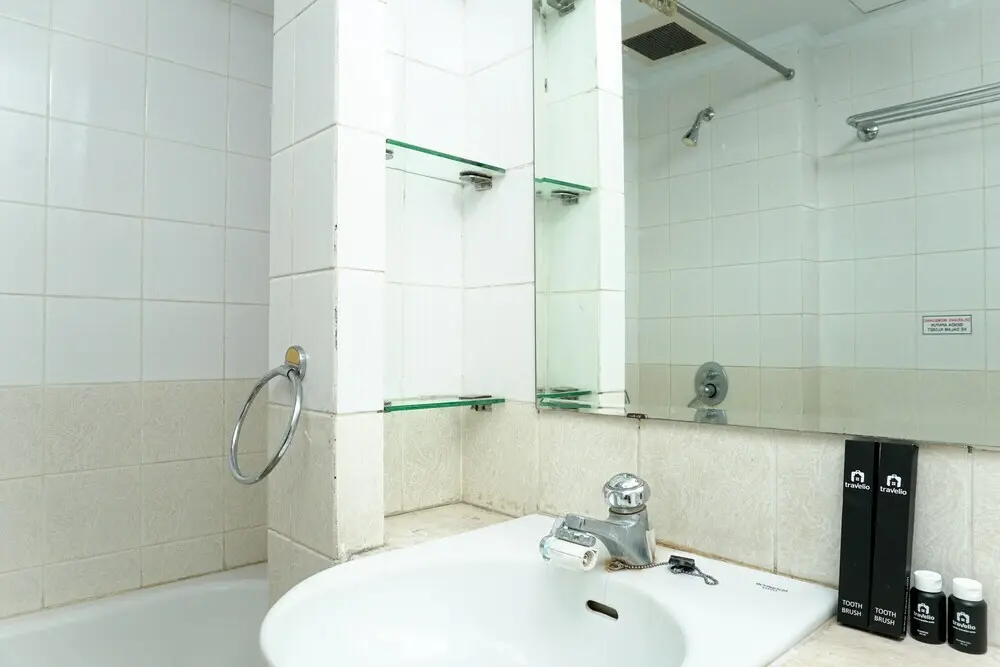 Джакарта: Best Price 3BR at Batavia Apartment