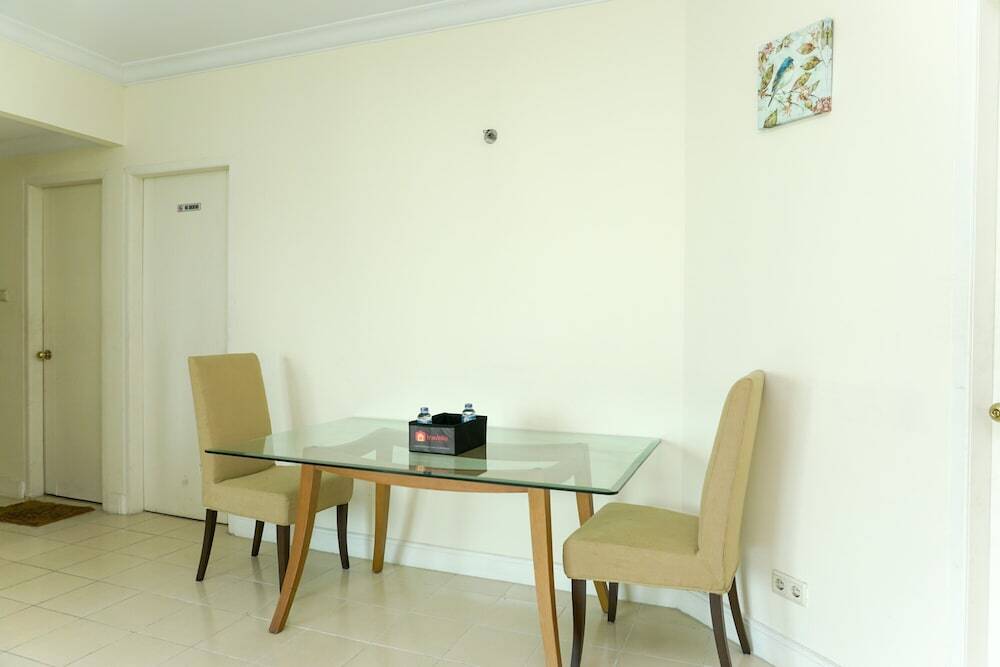Джакарта: Best Price 3BR at Batavia Apartment