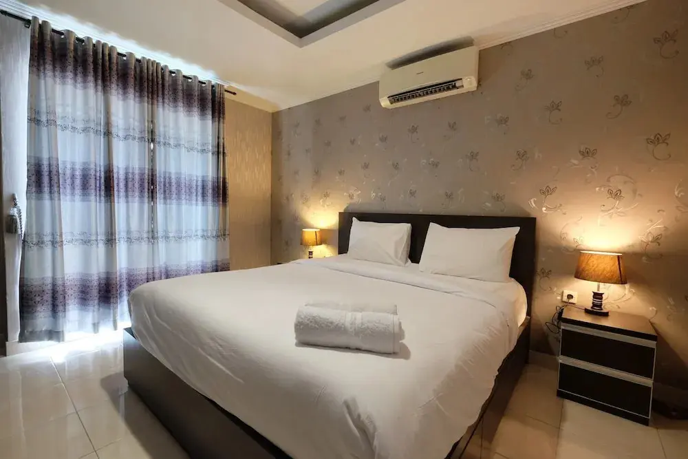 Джакарта: Modern and Gorgeous 1BR The Boulevard Apartment