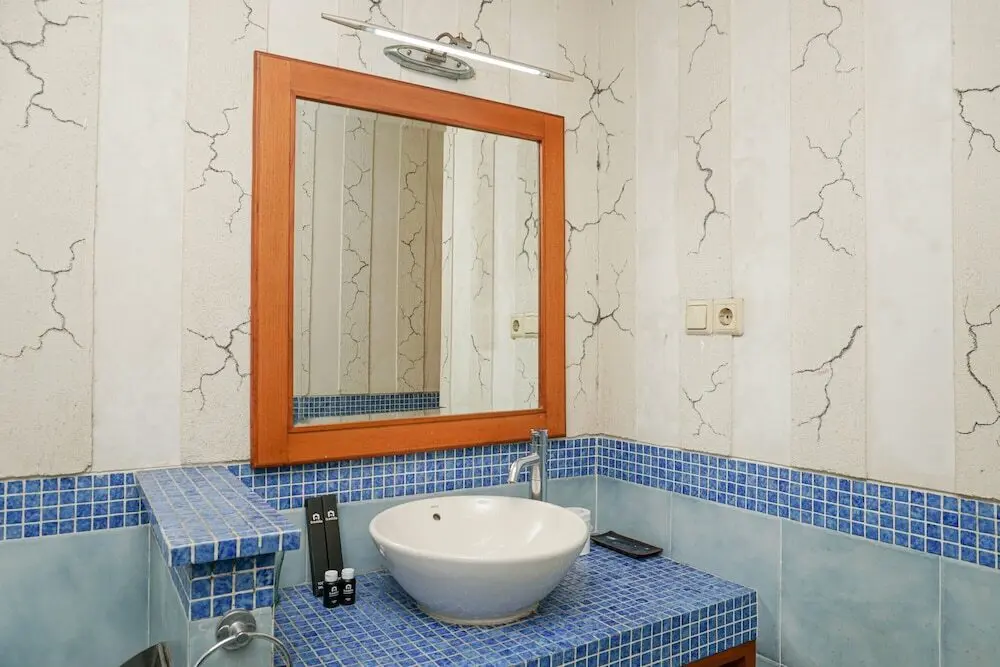 Джакарта: Good Location 2BR at Park Royale Apartment