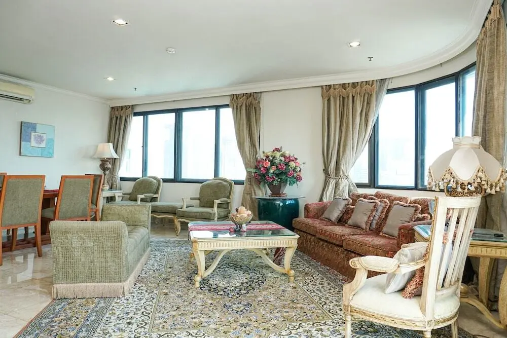 Джакарта: Good Location 2BR at Park Royale Apartment