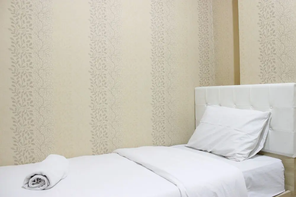Бандунг: Classic 2BR Apartment at Mekarwangi Square Cibaduyut