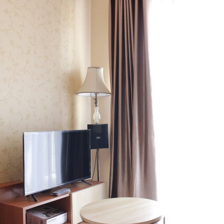Бандунг: Classic 2BR Apartment at Mekarwangi Square Cibaduyut