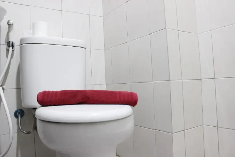 Бандунг: Modern 2BR Apartment at Mekarwangi Square Cibaduyut