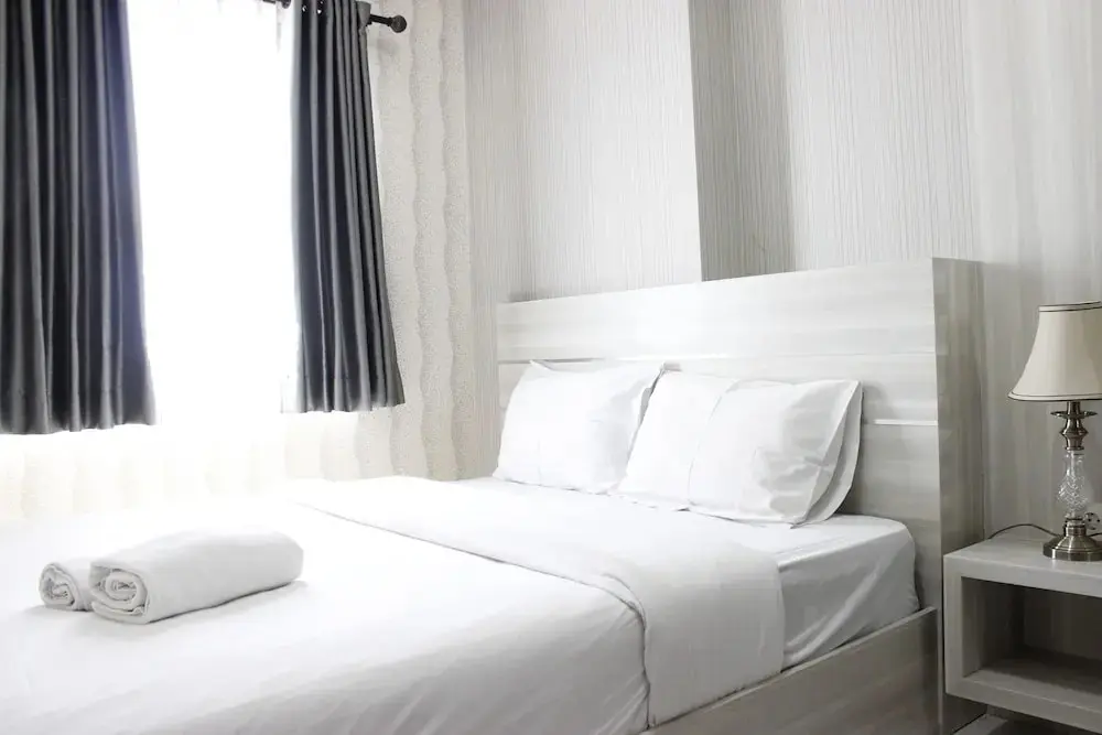 Бандунг: Modern 2BR Apartment at Mekarwangi Square Cibaduyut