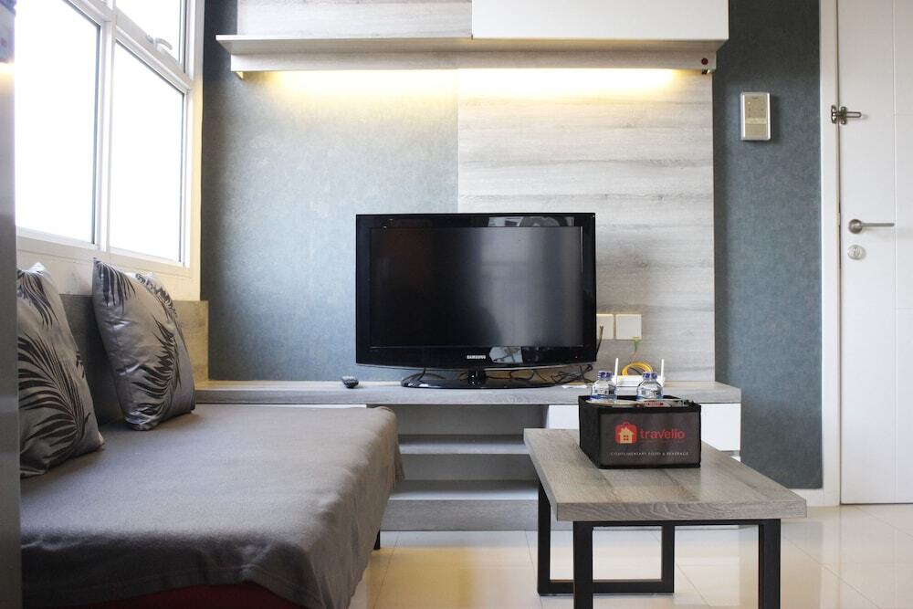 Бандунг: Quiet 2BR Apartment @ Parahyangan Residence Apartement with Mountain View