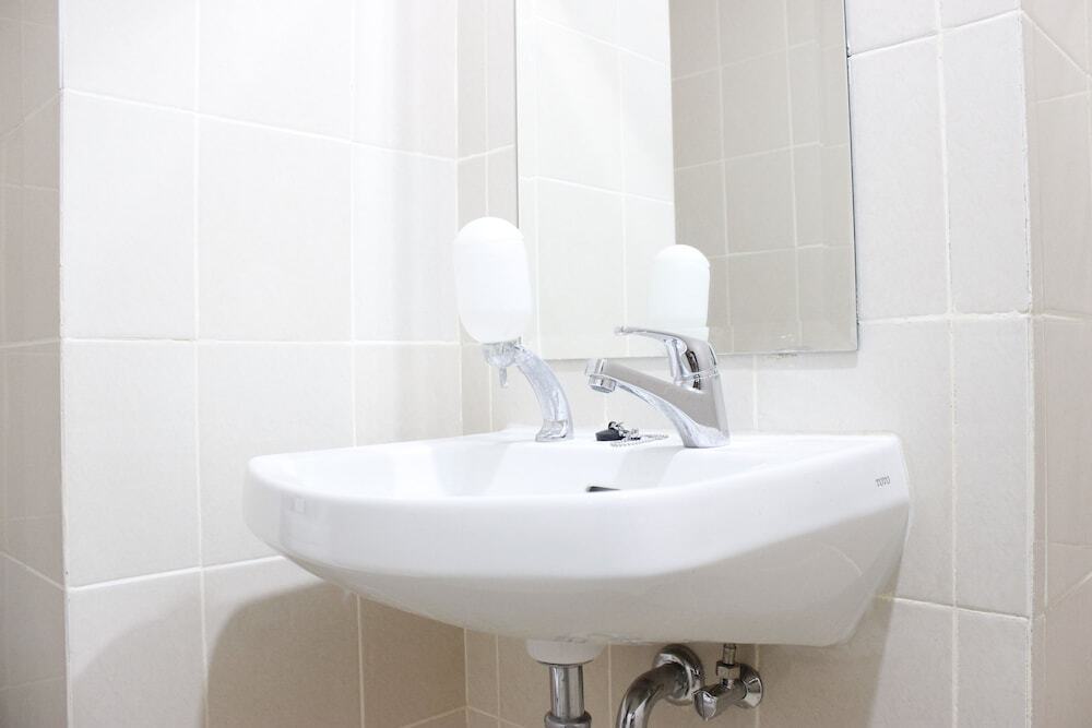 Бандунг: Classic 1BR Apartment @ Parahyangan Residence