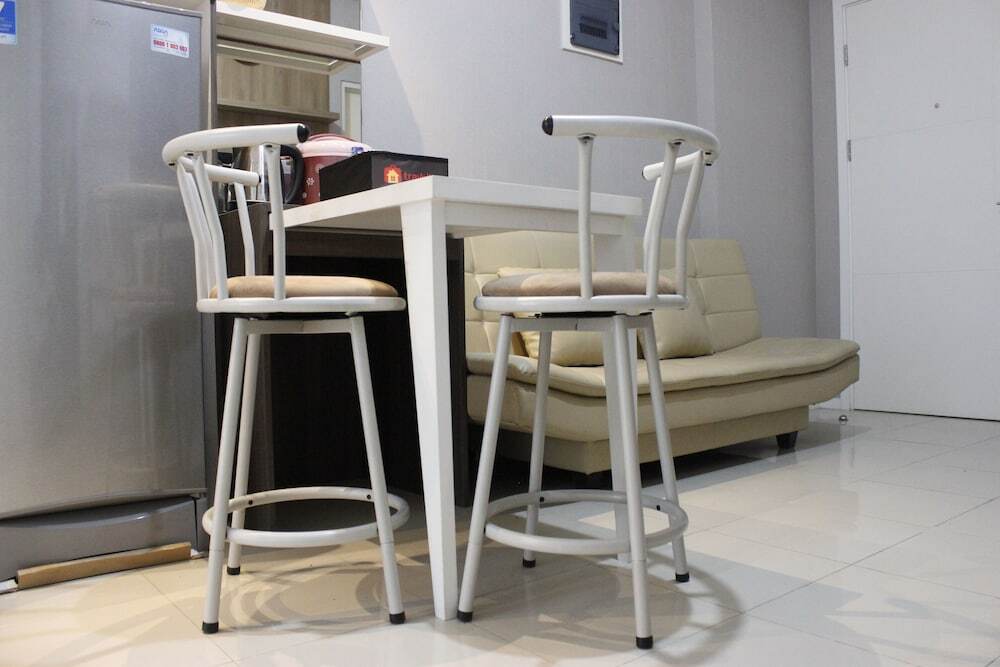 Бандунг: 2BR Apartment at Parahyangan Residence with Mountain View