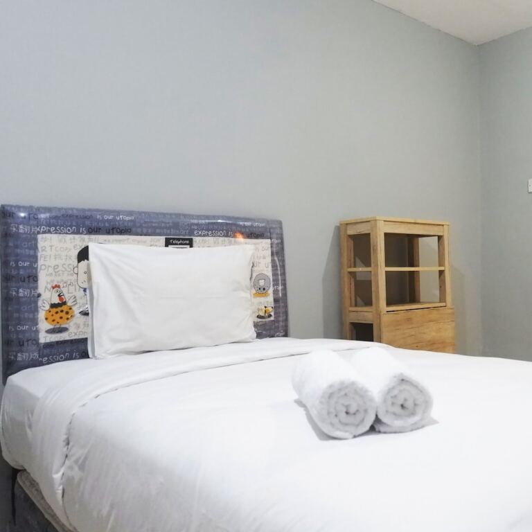 Сурабая: Comfy and Relaxing Studio Apartment at Educity Pakuwon By Travelio