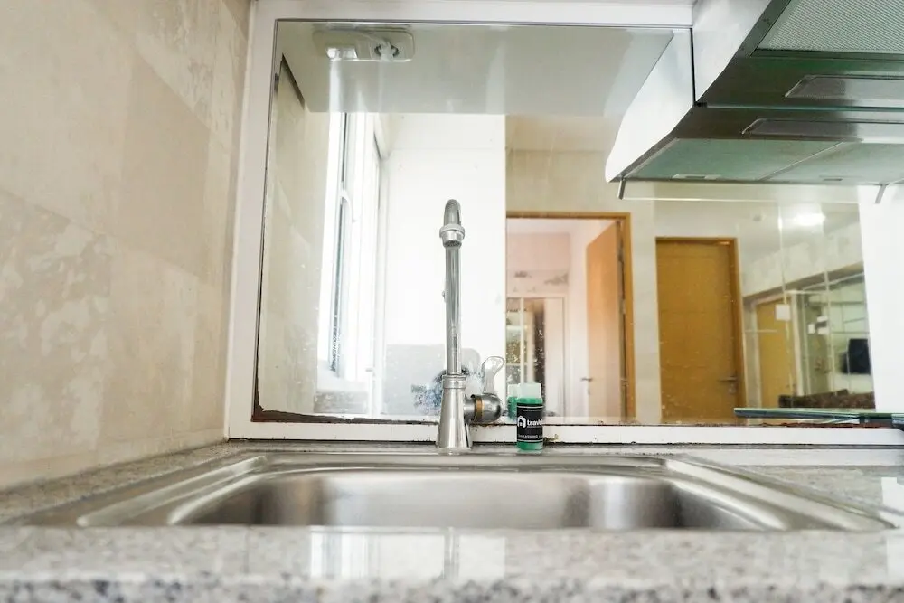 Сурабая: Quiet 2BR Apartment at Educity Pakuwon