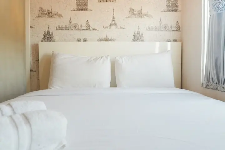 Сурабая: Quiet 2BR Apartment at Educity Pakuwon