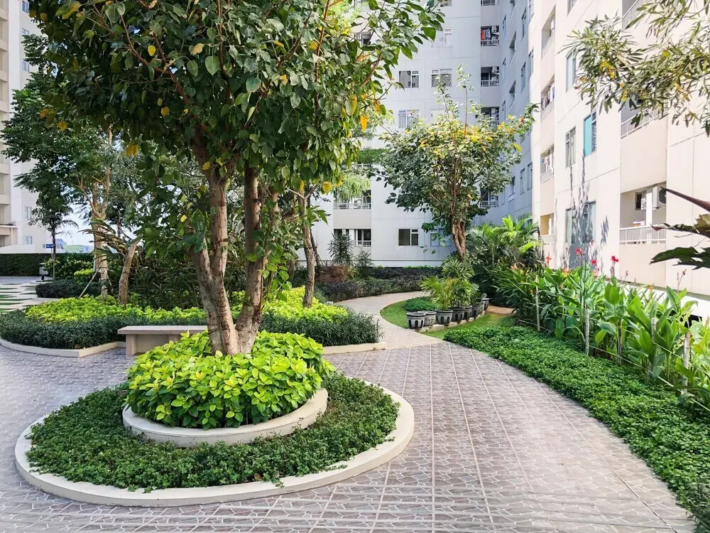 Сурабая: Quiet 2BR Apartment at Educity Pakuwon