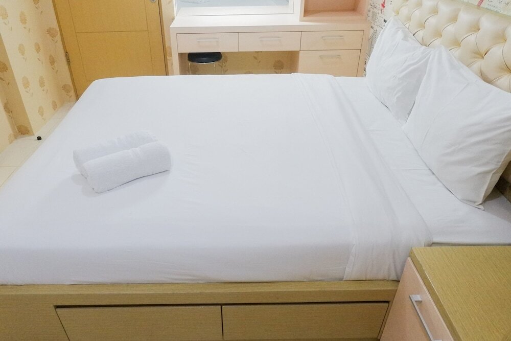 Сурабая: Cozy and Relaxing Studio Apartment at Educity Pakuwon