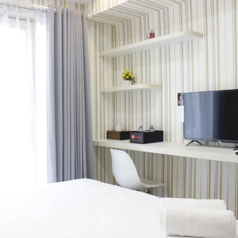 Бандунг: Quiet Studio Room @ Grand Asia Afrika Apartment