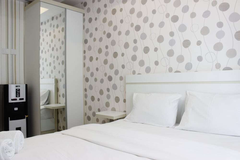 Бандунг: Quiet Studio Room @ Grand Asia Afrika Apartment