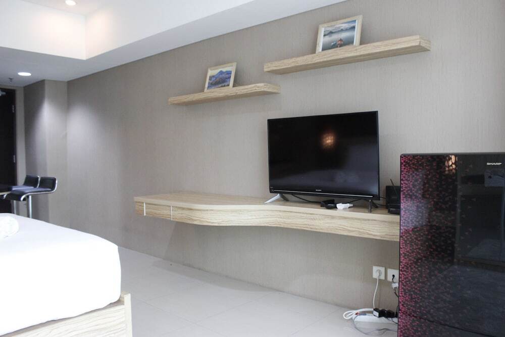 Бандунг: Deluxe Studio Room @ Tamansari La Grande Apartment