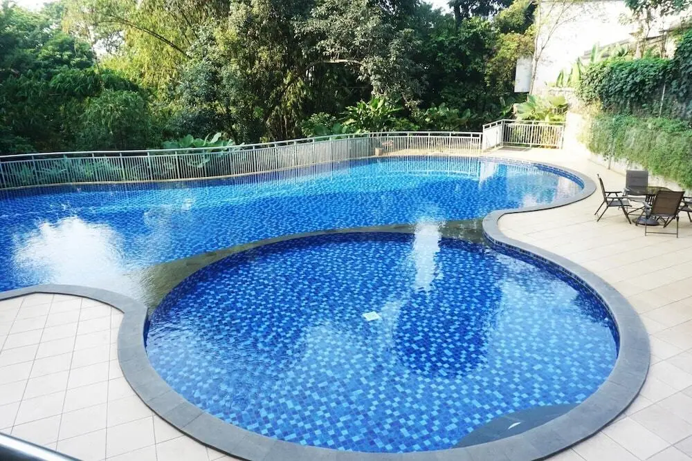 Бандунг: Stylish 1BR near ITB University at Dago Suites Apartment
