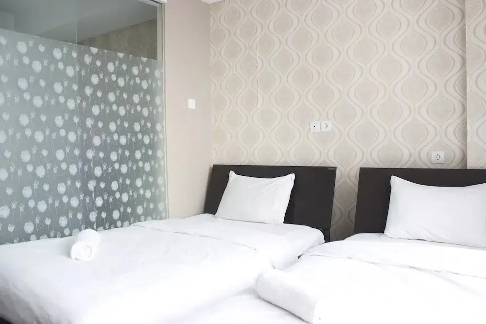 Бандунг: Stylish 1BR near ITB University at Dago Suites Apartment