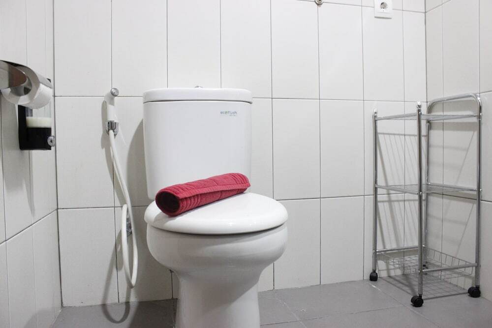 Бандунг: Stylish 1BR near ITB University at Dago Suites Apartment