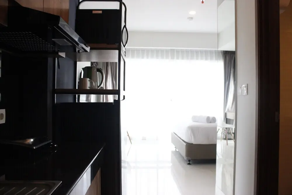 Бандунг: Modern Stylish Studio Plus at Greko Apartment Bandung