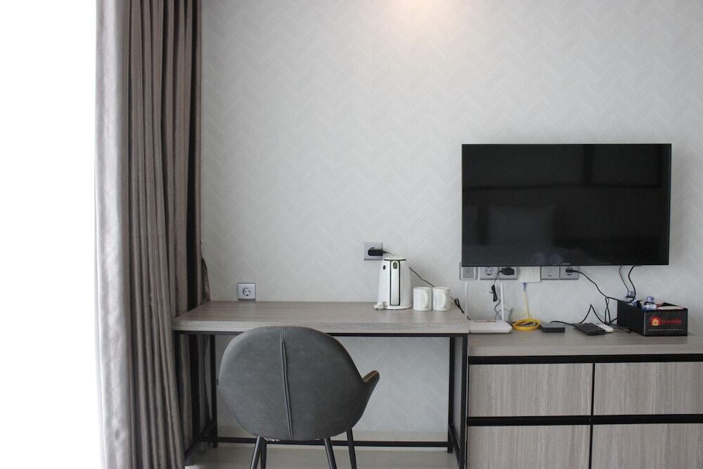 Modern Stylish Studio Plus at Greko Apartment Bandung — фото 1