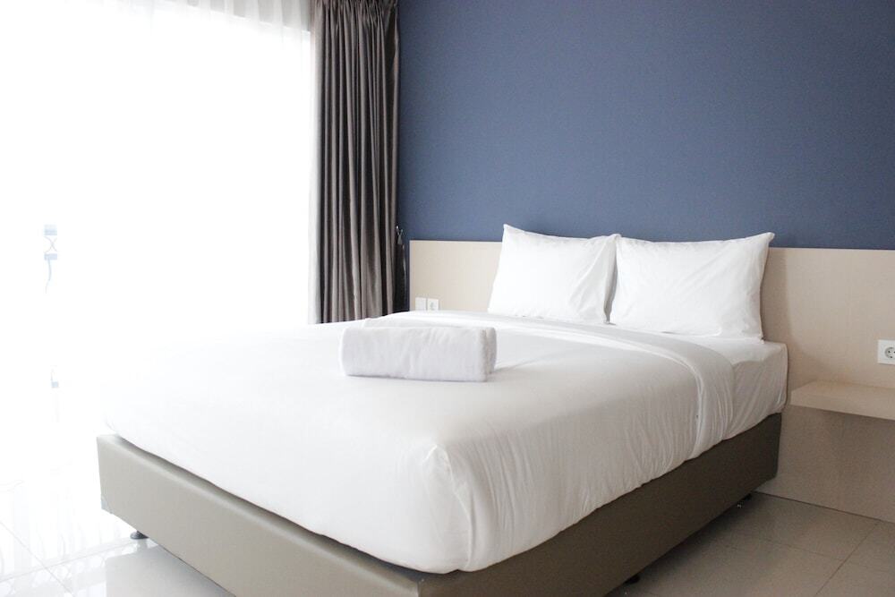 Бандунг: Modern Stylish Studio Plus at Greko Apartment Bandung