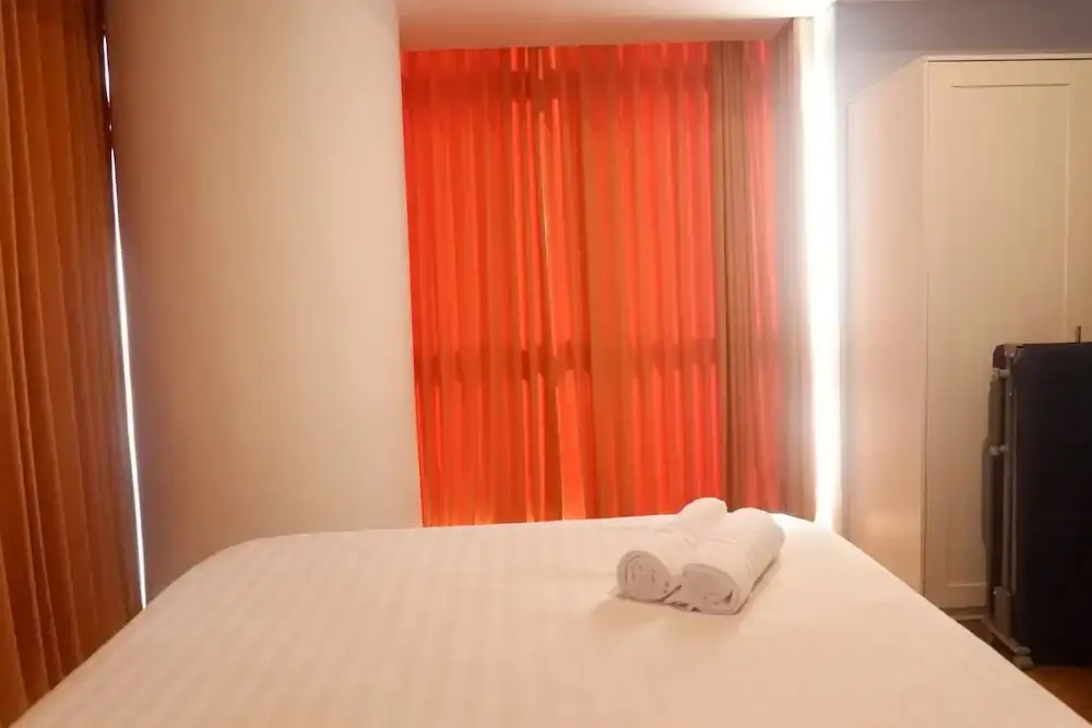 Сурабая: 2BR Apartment near Marvell City Mall at The Linden
