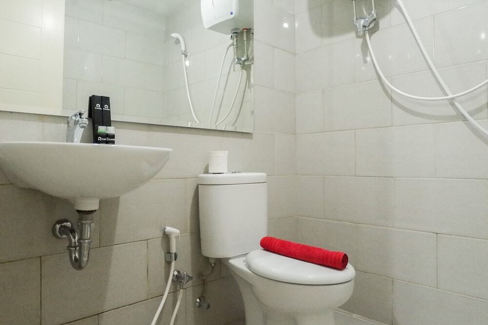 Сурабая: Cozy 2BR Apartment at Anderson Supermall Mansion Pakuwon Mall