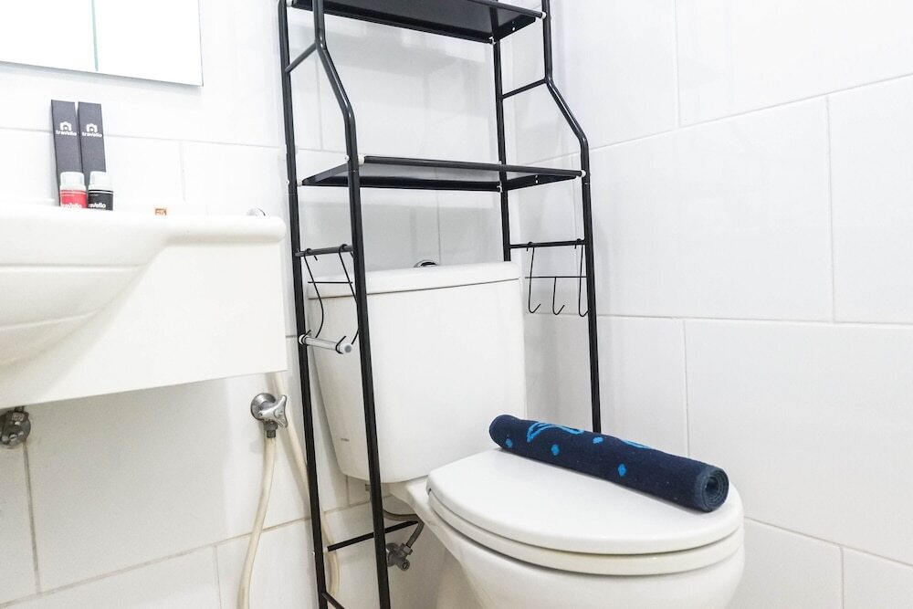 Сурабая: Convenient 3BR Apartment at Waterplace Residence Pakuwon Indah