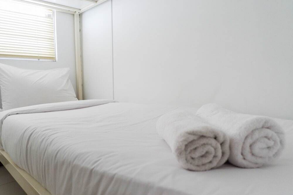 Сурабая: Comfy 2BR Apartment at Waterplace Residence Pakuwon Indah